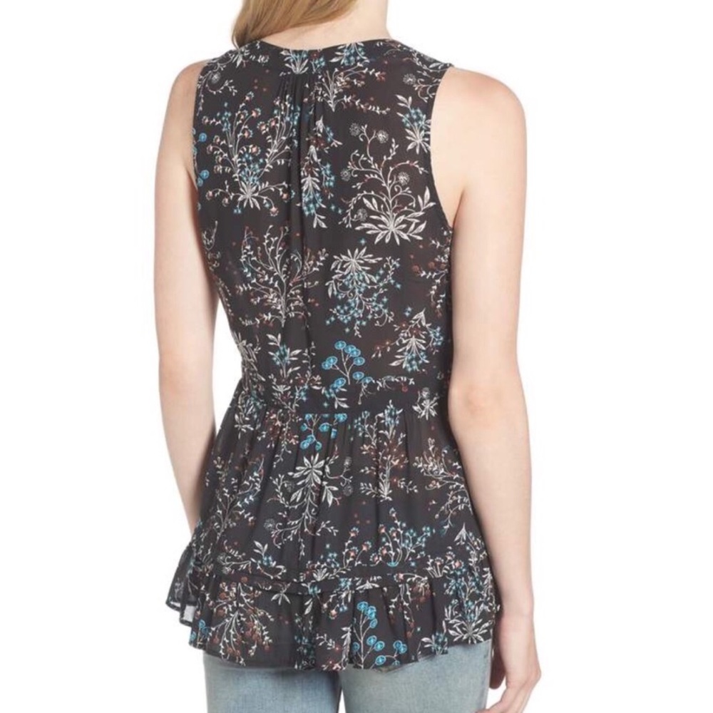 Hinge Ruffle Peplum Top - Picture 3 of 9